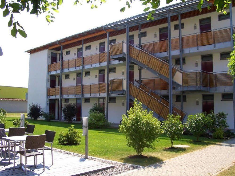 Hotel-Von-Heyden Tegernheim Exterior photo